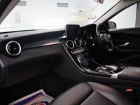 USED 2015 15 MERCEDES-BENZ C-CLASS 2.1 C300 H SE 4d 204 BHP 5 MAIN DEALER SERVICES 2 KEYS GREAT HYBRID MODEL   &pound;0.00 Cost Road Tax