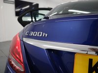 USED 2015 15 MERCEDES-BENZ C-CLASS 2.1 C300 H SE 4d 204 BHP 5 MAIN DEALER SERVICES 2 KEYS GREAT HYBRID MODEL   &pound;0.00 Cost Road Tax
