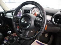 USED 2013 62 MINI HATCH COOPER 1.6 COOPER D 3d 112 BHP WITH OVER &pound;4000 OF FACTORY EXTRAS THIS IS A GREAT CAR