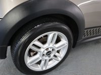 USED 2013 62 MINI HATCH COOPER 1.6 COOPER D 3d 112 BHP WITH OVER &pound;4000 OF FACTORY EXTRAS THIS IS A GREAT CAR
