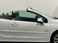 USED 2010 10 PEUGEOT 207 1.6 CC ALLURE 2d 120 BHP High gloss Bianca white, Full extended black leather, 17" Hockenheim alloy wheels