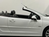 USED 2010 10 PEUGEOT 207 1.6 CC ALLURE 2d 120 BHP High gloss Bianca white, Full extended black leather, 17" Hockenheim alloy wheels