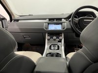USED 2015 65 LAND ROVER RANGE ROVER EVOQUE 2.0 TD4 HSE DYNAMIC 5d 177 BHP Spectacular Yulong white, Dual leather ebony / cirrus , panoramic glass roof,