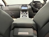 USED 2015 65 LAND ROVER RANGE ROVER EVOQUE 2.0 TD4 HSE DYNAMIC 5d 177 BHP Spectacular Yulong white, Dual leather ebony / cirrus , panoramic glass roof,