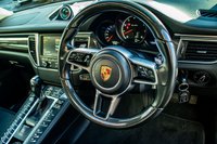 USED 2014 64 PORSCHE MACAN 3.6 TURBO PDK 5d 400 BHP PAN ROOF+ BOSE + FSH+ CARBON