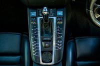 USED 2014 64 PORSCHE MACAN 3.6 TURBO PDK 5d 400 BHP PAN ROOF+ BOSE + FSH+ CARBON