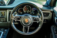 USED 2014 64 PORSCHE MACAN 3.6 TURBO PDK 5d 400 BHP PAN ROOF+ BOSE + FSH+ CARBON