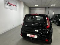 USED 2015 15 KIA SOUL 1.6 CRDI CONNECT PLUS 5d 126 BHP * ALLOY WHEELS * CLIMATE * NAVIGATION * REVERSING CAMERA *