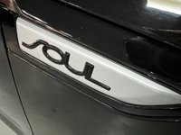 USED 2015 15 KIA SOUL 1.6 CRDI CONNECT PLUS 5d 126 BHP * ALLOY WHEELS * CLIMATE * NAVIGATION * REVERSING CAMERA *