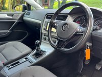 USED 2016 16 VOLKSWAGEN GOLF 1.6 MATCH EDITION TDI BMT 5d 109 BHP LOW MILEAGE / WINTER PACK / SAT NAV