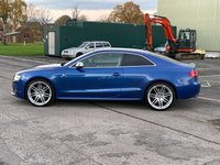 USED 2011 11 AUDI A5 4.2 S5 FSI QUATTRO 3d 354 BHP HUGE SPEC &pound;7935 FACTORY EXTRAS