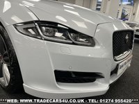 USED 2018 68 JAGUAR XJ 3.0D V6 DIESEL 8 SPEED AUTO R-SPORT UK DELIVERY FLAT FEE &pound;175 (SUBJECT TO DEAL)*OVER 100 IMAGES ON OUR WEBSITE*BESPOKE FINANCE ARRANGED*PART EXCHANGE WELCOME*ALL VEHICLES HPI CLEAR