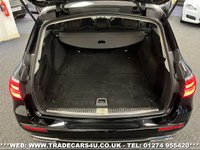 USED 2017 17 MERCEDES-BENZ E-CLASS E220D SE DIESEL ESTATE 9G-TRONIC AUTO  EURO 6 UK DELIVERY FLAT FEE &pound;175 (SUBJECT TO DEAL)*OVER 100 IMAGES ON OUR WEBSITE*BESPOKE FINANCE ARRANGED*PART EXCHANGE WELCOME*ALL VEHICLES HPI CLEAR