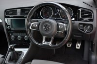 USED 2015 65 VOLKSWAGEN GOLF 1.4TSi R-LINE BLUEMOTION 3 DOOR 6-SPEED 150 BHP Nav / Bluetooth / Cruise / &pound;30 Tax