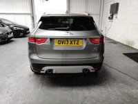 USED 2017 17 JAGUAR F-PACE 3.0 V6 S AWD 5d 296 BHP 