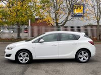 USED 2014 64 VAUXHALL ASTRA 1.4 SRI 5d 98 BHP 
