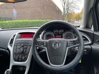 USED 2014 64 VAUXHALL ASTRA 1.4 SRI 5d 98 BHP 