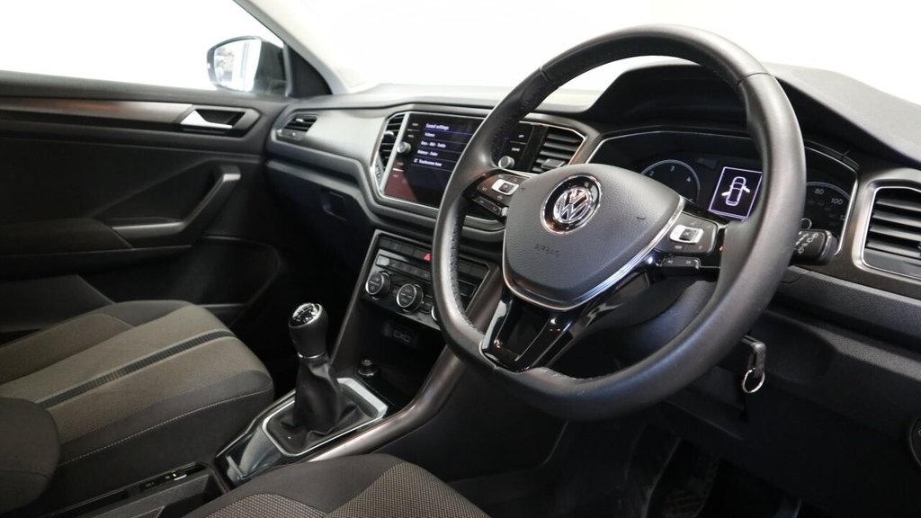USED 2019 69 VOLKSWAGEN T-ROC 1.6 SE TDI 5d 114 BHP GREAT SPEC,LOW RUNNING COSTS