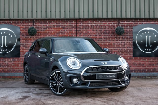 View our MINI CLUBMAN