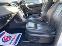 USED 2017 17 LAND ROVER DISCOVERY SPORT 2.0 TD4 HSE 5d 150 BHP MAIN DEALER SERVICED-1 FORMER KEEPER-LONG MOT-LEATHER-NAVIGATION-BLUETOOTH-PANORAMIC ROOF-PRIVACY GLASS