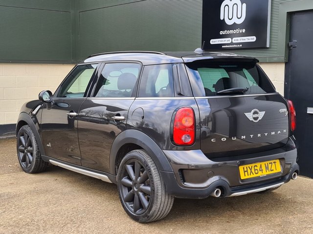 View our MINI COUNTRYMAN