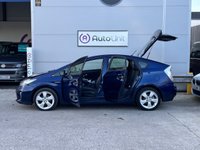 USED 2013 63 TOYOTA PRIUS 1.8 T SPIRIT VVT-I  5d 99 BHP FULL SERVICE HISTORY + HEADS UP DISPLAY + SAT NAV + REAR CAMERA