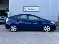 USED 2013 63 TOYOTA PRIUS 1.8 T SPIRIT VVT-I  5d 99 BHP FULL SERVICE HISTORY + HEADS UP DISPLAY + SAT NAV + REAR CAMERA