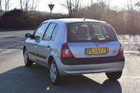USED 2005 05 RENAULT CLIO 1.1 EXPRESSION 16V 5d 75 BHP 