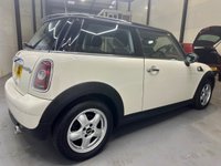 USED 2010 10 MINI HATCH COOPER 1.6 Cooper D Hatchback 3dr Diesel Manual Euro 4 (110 ps) Air Con, Bluetooth, &pound;30 Tax