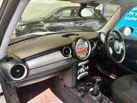 USED 2010 10 MINI HATCH COOPER 1.6 Cooper D Hatchback 3dr Diesel Manual Euro 4 (110 ps) Air Con, Bluetooth, &pound;30 Tax