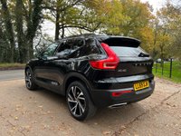 USED 2019 69 VOLVO XC40 2.0 D4 R-DESIGN PRO AWD 5d 188 BHP ZERO DEPOSIT FINANCE AVAILABLE