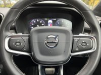 USED 2019 69 VOLVO XC40 2.0 D4 R-DESIGN PRO AWD 5d 188 BHP ZERO DEPOSIT FINANCE AVAILABLE
