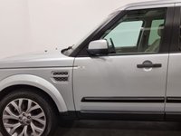 USED 2010 10 LAND ROVER DISCOVERY 3.0 4 TDV6 HSE 5d 245 BHP Striking Zermatt Slver