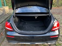 USED 2018 68 MERCEDES-BENZ E-CLASS 3.0 E 350 D 4MATIC AMG LINE PREMIUM 4d 255 BHP STUNNING HUGE SPEC 2018/68reg MERCEDES E-350 3.0 DIESEL V6 AMG-LINE PREMIUM 4DR - 4-MATIC - 9G-TRONIC AUTO BOX WITH PADDLE SHIFT - HEATED 1/2 LEATHER ALCANTARA - COMMAND HDD NAVIGATION - AMBIENT LIGHTING - PARK ASSIST - APPLE CAR PLAY PLUS LOTS LOTS MORE !!!!!  1 FORMER KEEPER - FULL SERVICE HISTORY