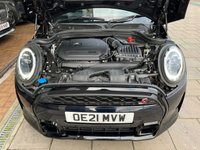 USED 2021 21 MINI HATCH COOPER 2.0 COOPER S EXCLUSIVE 3d 176 BHP SATELLITE GREY CHESTER LEATHER