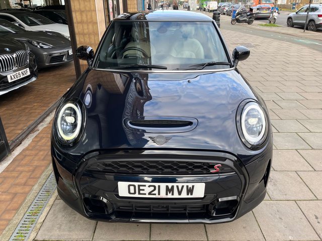 2021 21 MINI Hatch Cooper 2.0 COOPER S EXCLUSIVE 3d 176 BHP