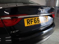 USED 2015 65 JAGUAR XF 2.0 PORTFOLIO 4d 177 BHP Celestial Black Pearl WITH IVORY LEATHER TRIM AND FULLY LOADED