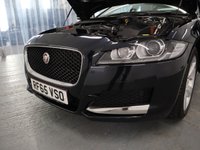 USED 2015 65 JAGUAR XF 2.0 PORTFOLIO 4d 177 BHP Celestial Black Pearl WITH IVORY LEATHER TRIM AND FULLY LOADED