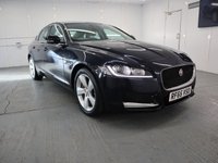 USED 2015 65 JAGUAR XF 2.0 PORTFOLIO 4d 177 BHP Celestial Black Pearl WITH IVORY LEATHER TRIM AND FULLY LOADED