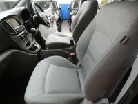 USED 2019 19 HYUNDAI i800 2.5 CRDI SE NAV 5d 168 BHP 8 SEATS SAT NAV HEATED SEATS HYUNDAI WARRANTY TILL MAY 2024