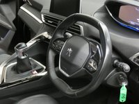 USED 2018 68 PEUGEOT 5008 1.2 S/S ALLURE 5d 130 BHP 7 SEATS SAT NAV CRUISE REAR VIEW CAMERA PART LEATHER INTERIOR 6 MONTHS GOLD WARRANTY
