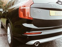 USED 2017 17 VOLVO XC90 2.0 D5 POWERPULSE MOMENTUM AWD 5d 231 BHP Heated Steering Wheel Electric Boot