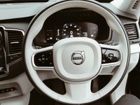 USED 2017 17 VOLVO XC90 2.0 D5 POWERPULSE MOMENTUM AWD 5d 231 BHP Heated Steering Wheel Electric Boot