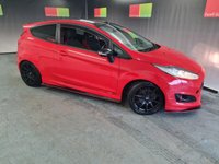 USED 2015 15 FORD FIESTA 1.0 ZETEC S RED EDITION 3d 139 BHP 