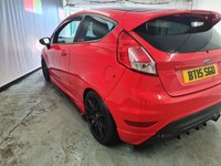 USED 2015 15 FORD FIESTA 1.0 ZETEC S RED EDITION 3d 139 BHP 