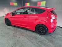 USED 2015 15 FORD FIESTA 1.0 ZETEC S RED EDITION 3d 139 BHP 