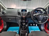 USED 2015 15 FORD FIESTA 1.0 ZETEC S RED EDITION 3d 139 BHP 
