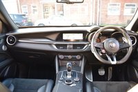 USED 2018 S ALFA ROMEO STELVIO 2.9 V6 BITURBO QUADRIFOGLIO 5d 503 BHP CARBON CERAMICS & BUCKET SEATS
