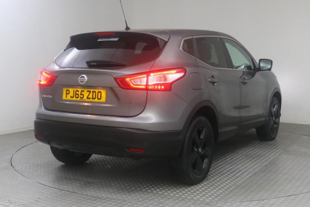 USED 2016 65 NISSAN QASHQAI 1.6 DCI N-TEC XTRONIC AUTO 5d  