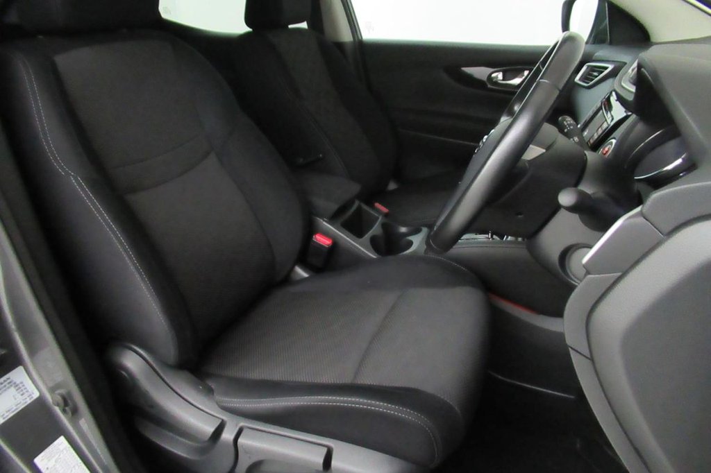 USED 2016 65 NISSAN QASHQAI 1.6 DCI N-TEC XTRONIC AUTO 5d  